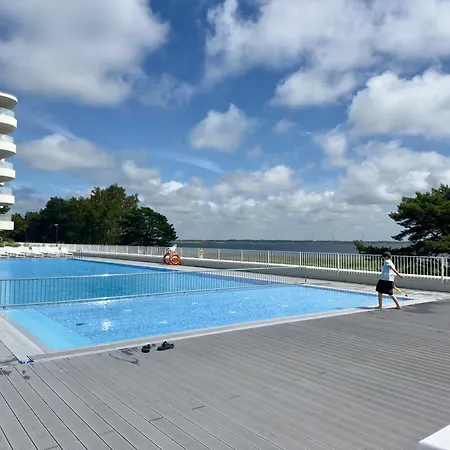 Pearl 4313 Z Bezposrednim Widokiem Na Jezioro Rogowo (Gryfice)