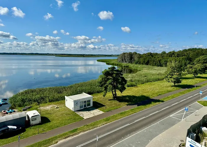 Pearl 4313 Z Bezposrednim Widokiem Na Jezioro